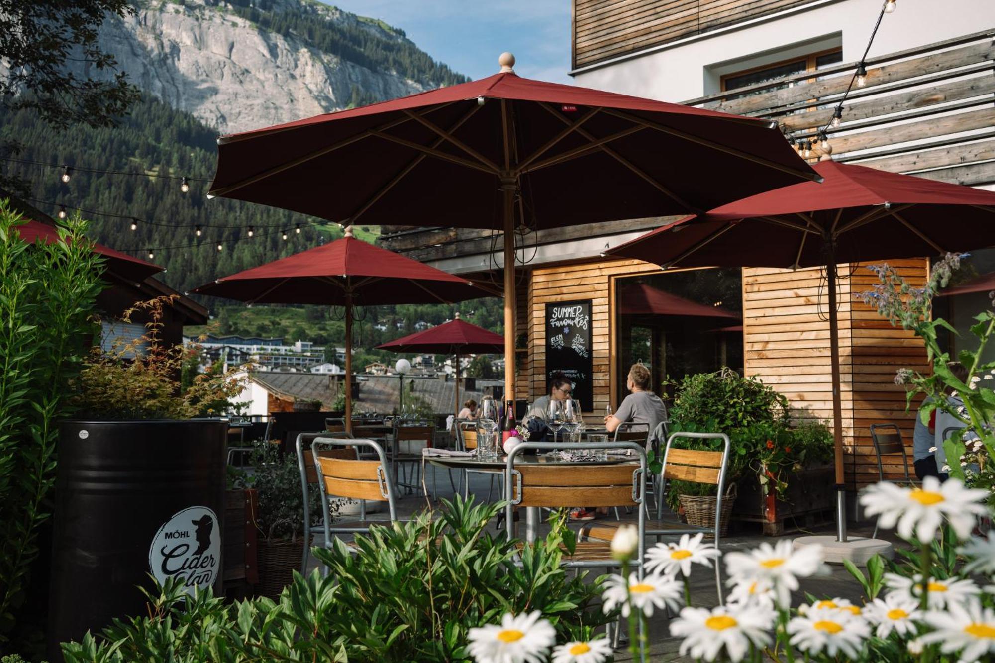 Flem Mountain Lodge Flims Buitenkant foto