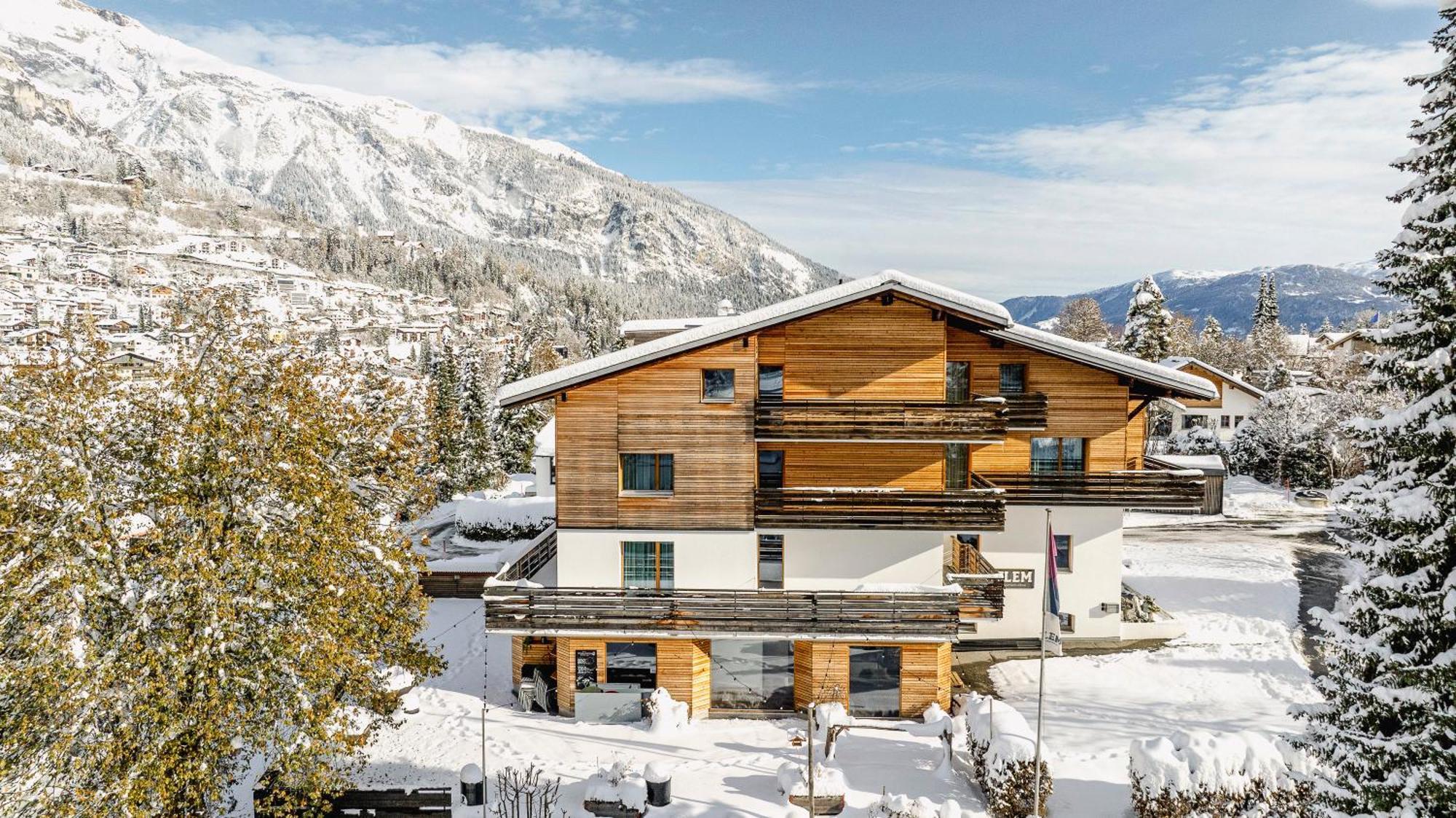 Flem Mountain Lodge Flims Buitenkant foto